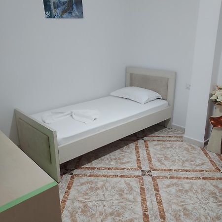 Appartement Martin Ferraj Riviera à Vlorë Extérieur photo