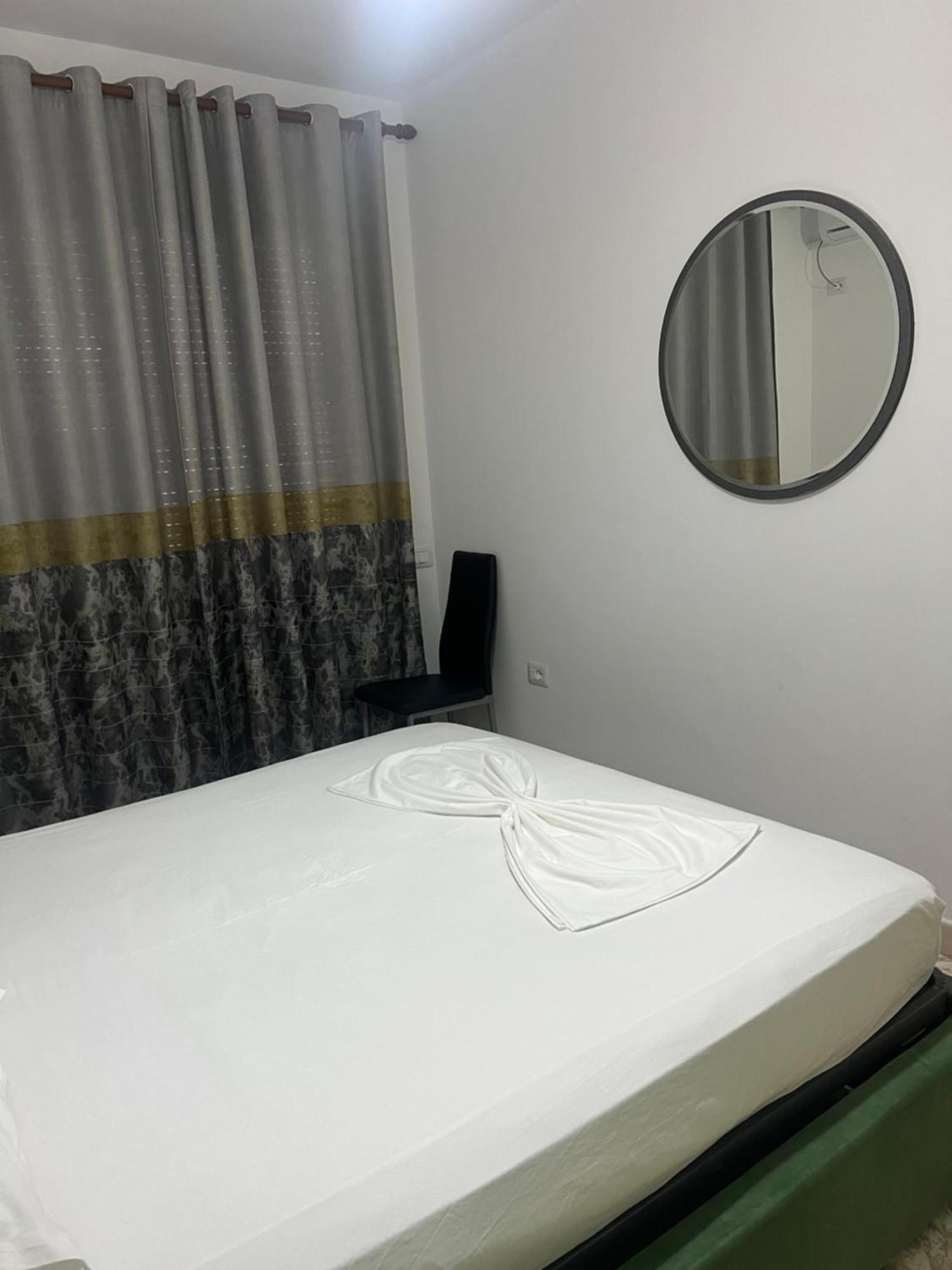 Appartement Martin Ferraj Riviera à Vlorë Extérieur photo