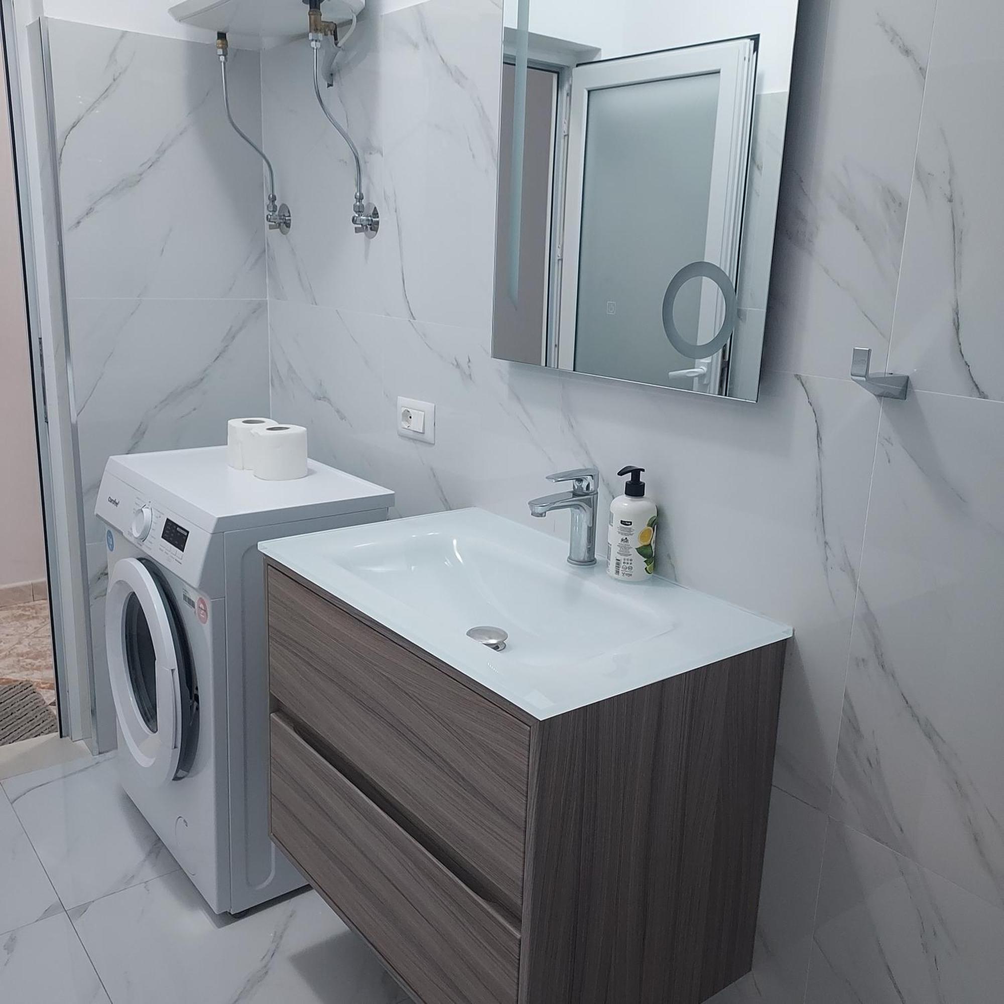 Appartement Martin Ferraj Riviera à Vlorë Extérieur photo