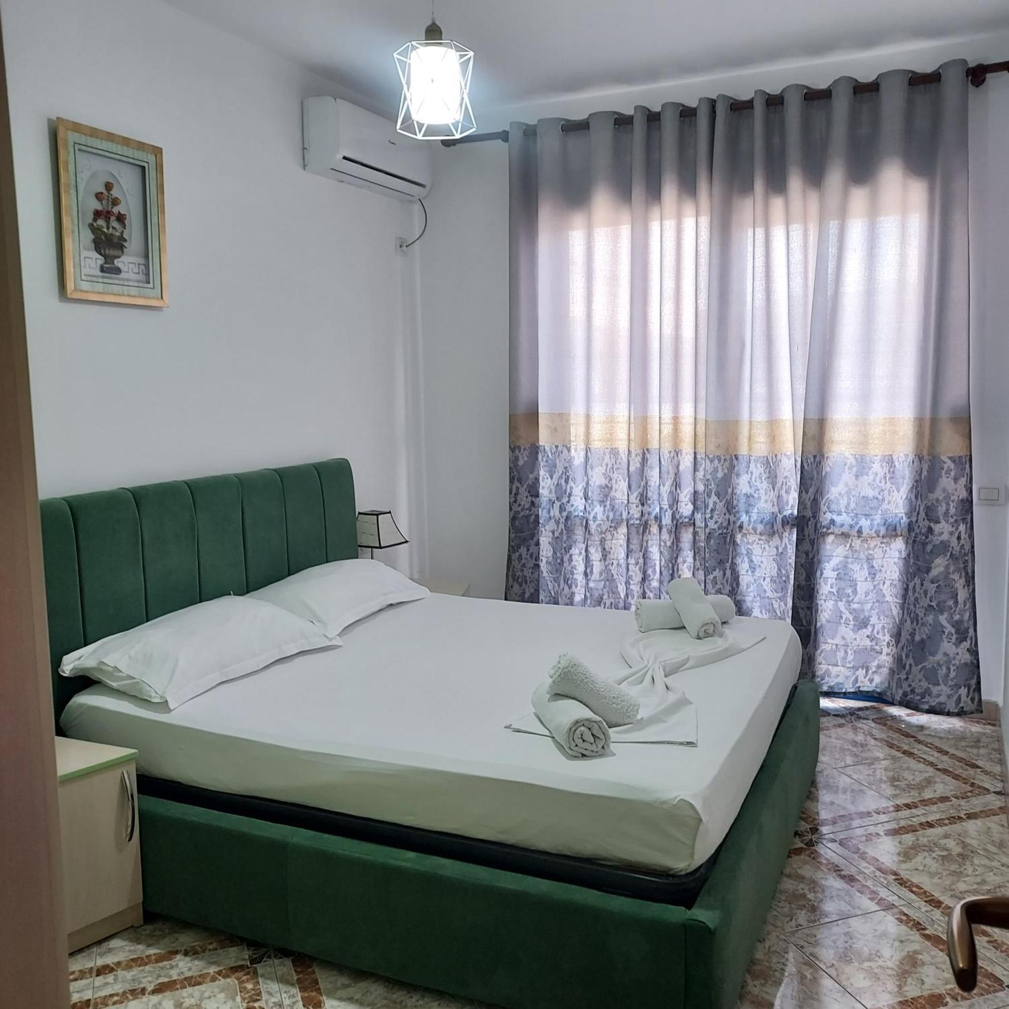 Appartement Martin Ferraj Riviera à Vlorë Extérieur photo